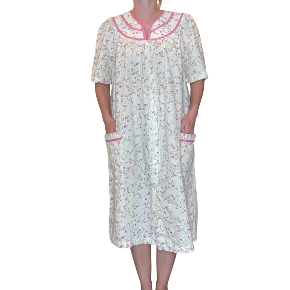 Vanity Fair Nightgown